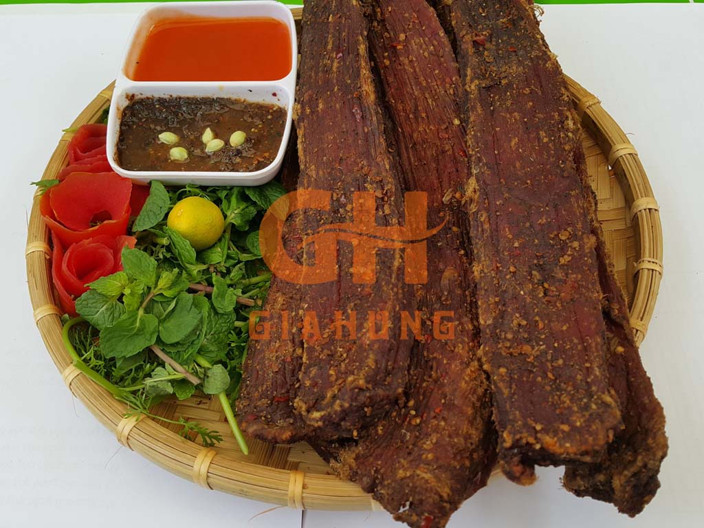 Thịt bò gác bếp